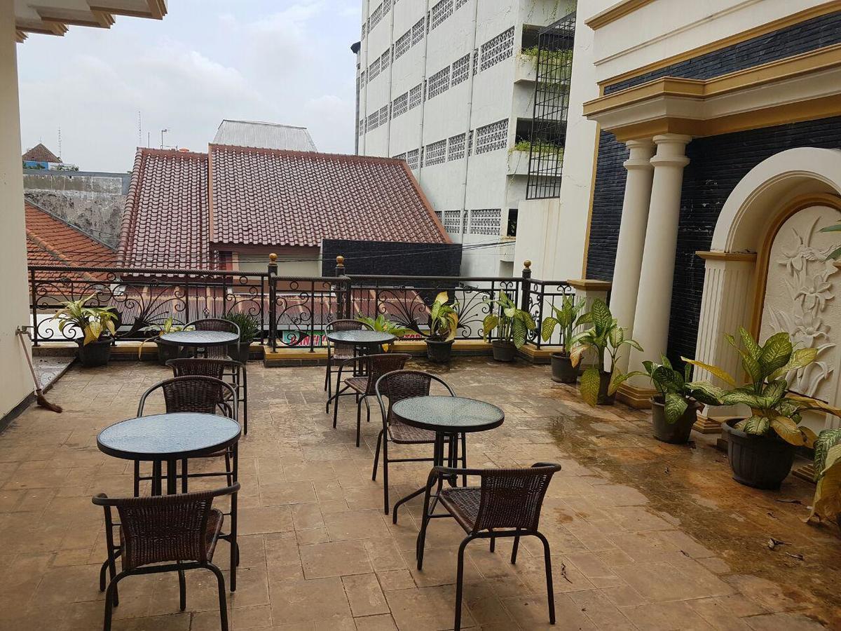 The Backpacker Semarang Hostel Eksteriør bilde
