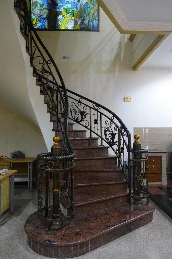 The Backpacker Semarang Hostel Eksteriør bilde
