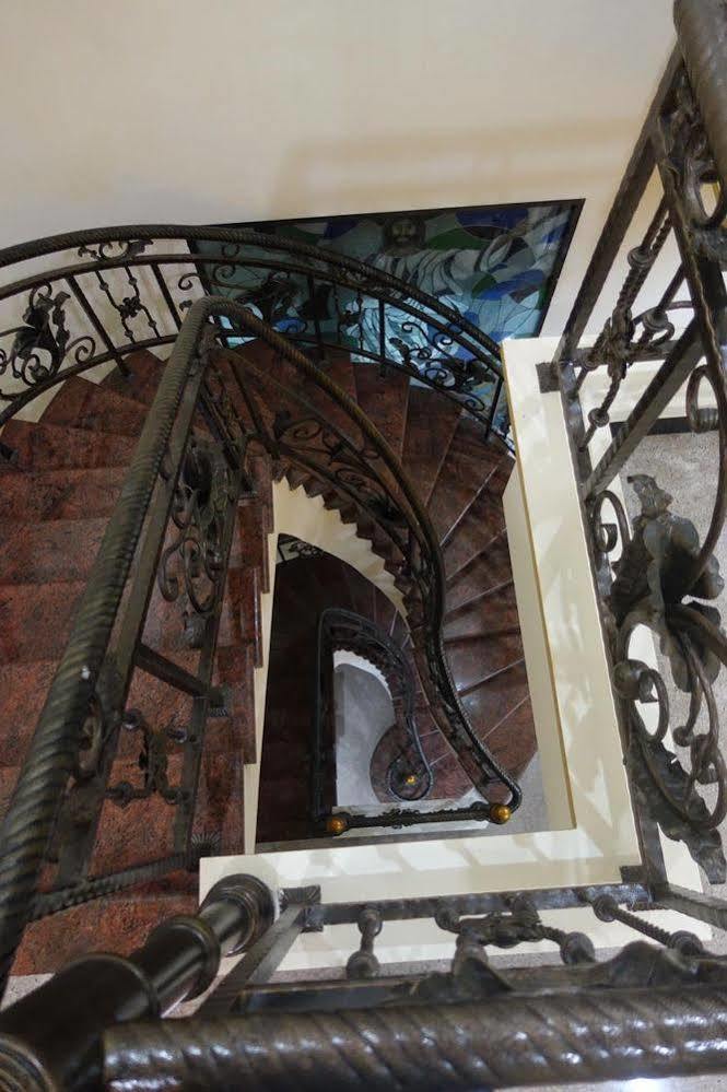The Backpacker Semarang Hostel Eksteriør bilde
